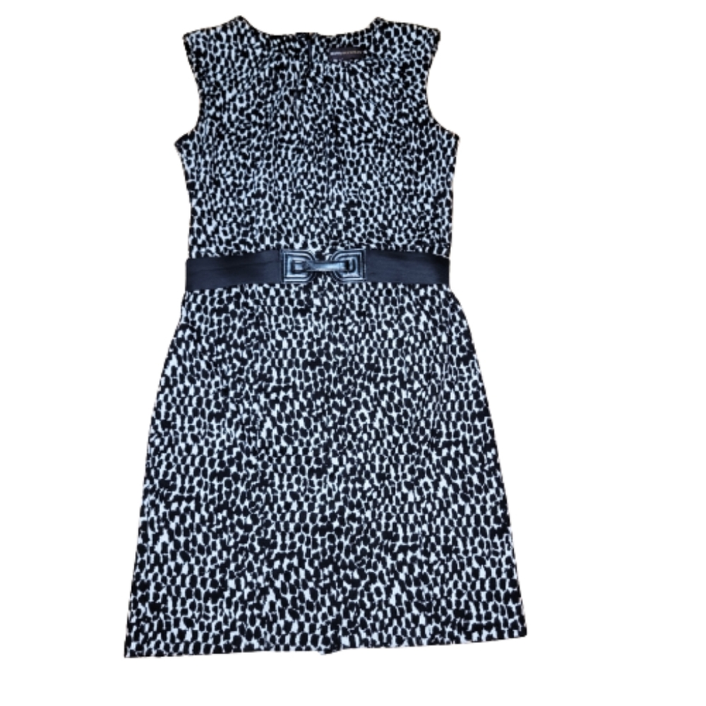Dana Buchman Sheath Knee Length Knitted Dress Women's Size 10